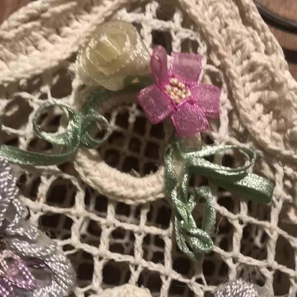 Handmade Vintage Macrame Cottage Birdhouse - Picture 6 of 16